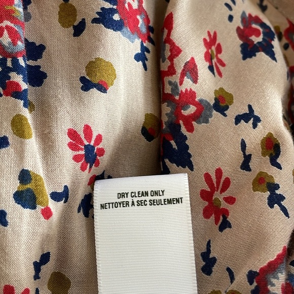 EUC~Woman’s Small Lucky Brand Long Sleeve Button Detailed Flower Top - Picture 6 of 6